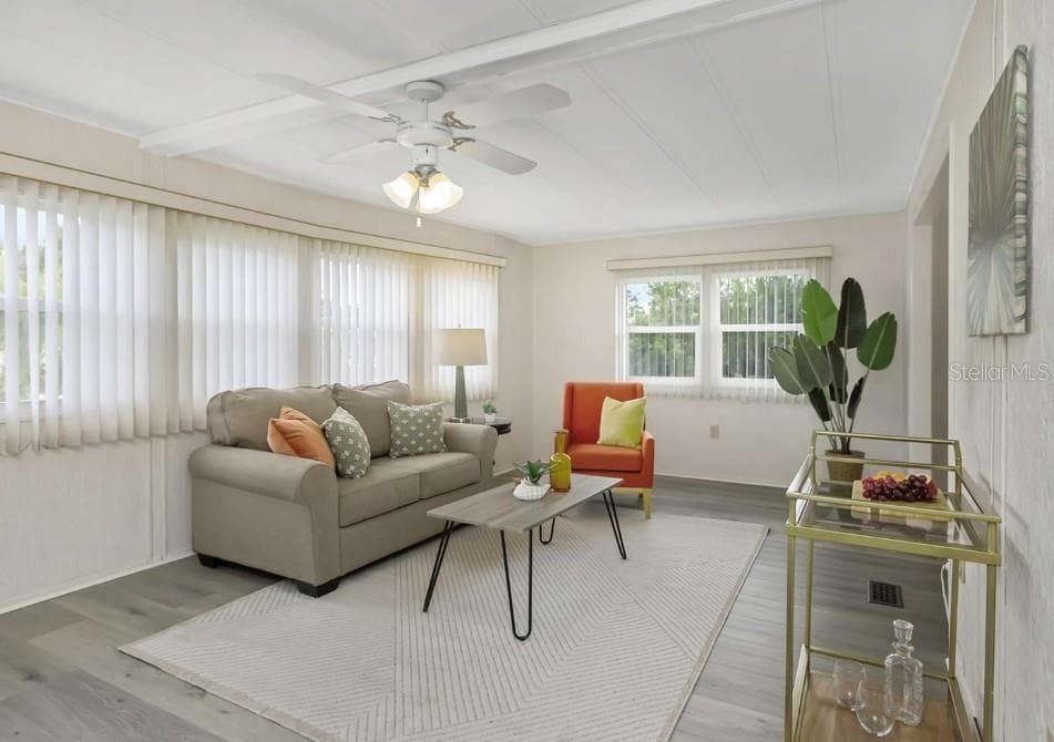 Florida room - 198 PHILADELPHIA BLVD #11, PALM HARBOR