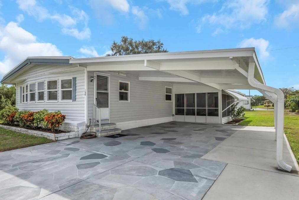 Manufactured Home at 198 PHILADELPHIA BLVD #11, PALM HARBOR, photo 19 of 23
