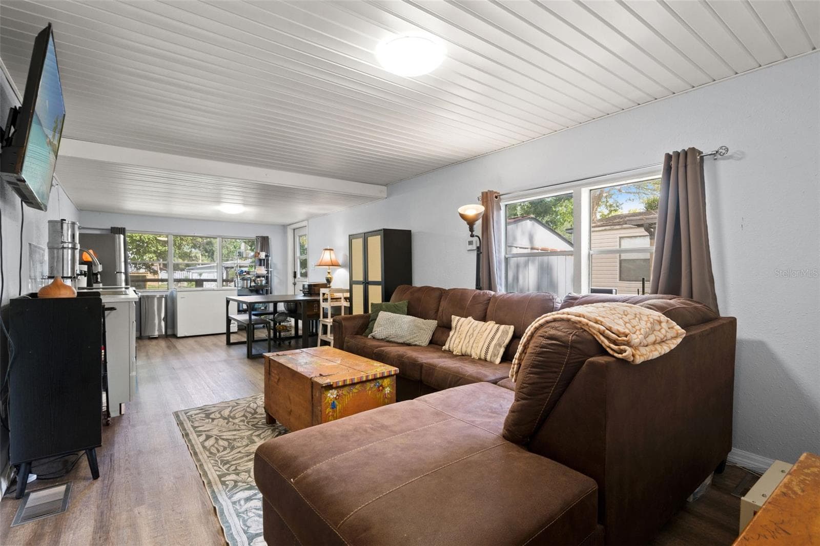 Mobile Home at 6380 RICHARD DR, WEEKI WACHEE, photo 15 of 54