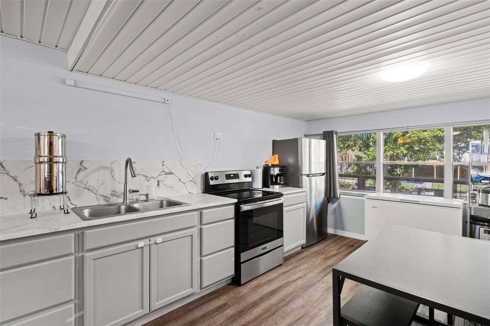 Mobile Home at 6380 RICHARD DR, WEEKI WACHEE, photo 16 of 54