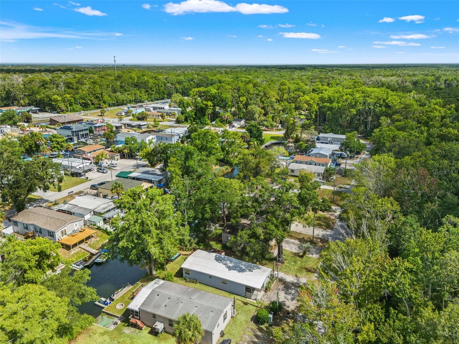 Mobile Home at 6380 RICHARD DR, WEEKI WACHEE, photo 51 of 54