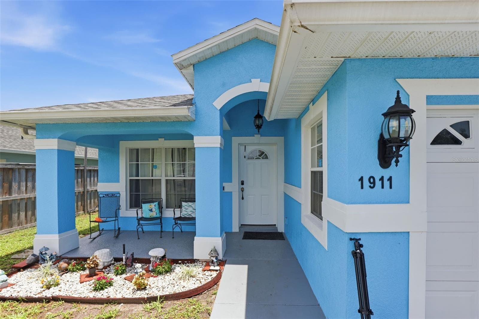Single Family Residence at 1911 S GADSEN BLVD, ORLANDO, photo 2 of 26