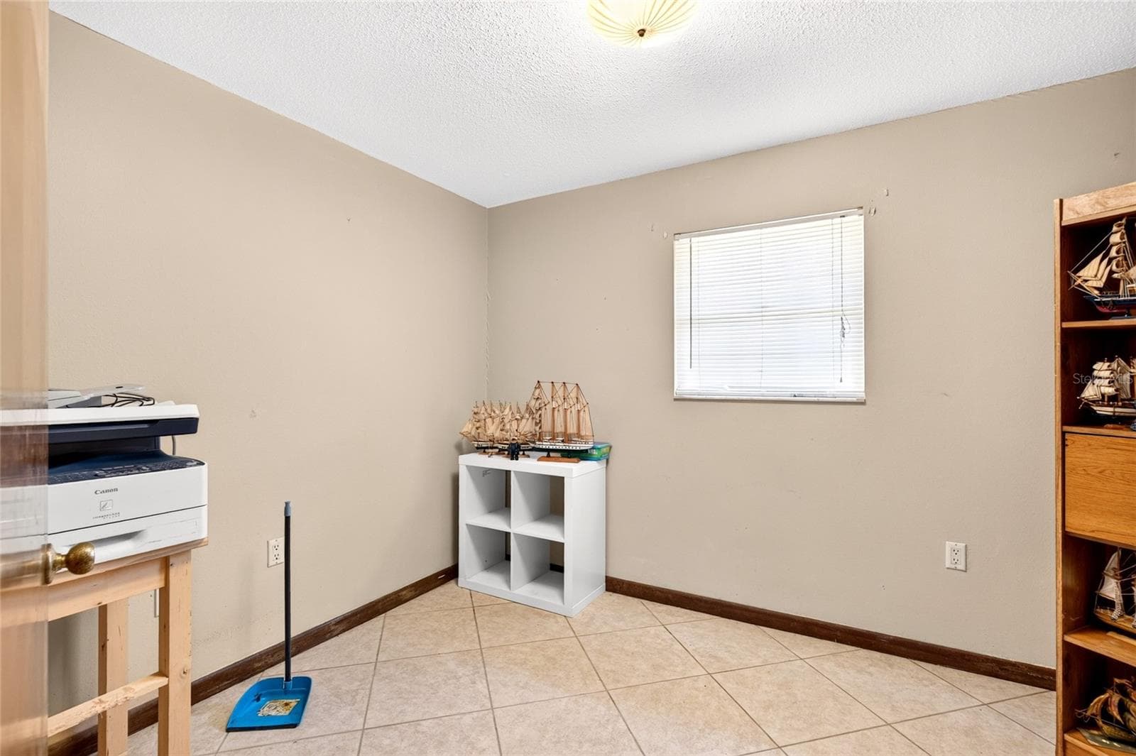 Single Family Residence at 4711 COUNTY ROAD 134, WILDWOOD, photo 25 of 53