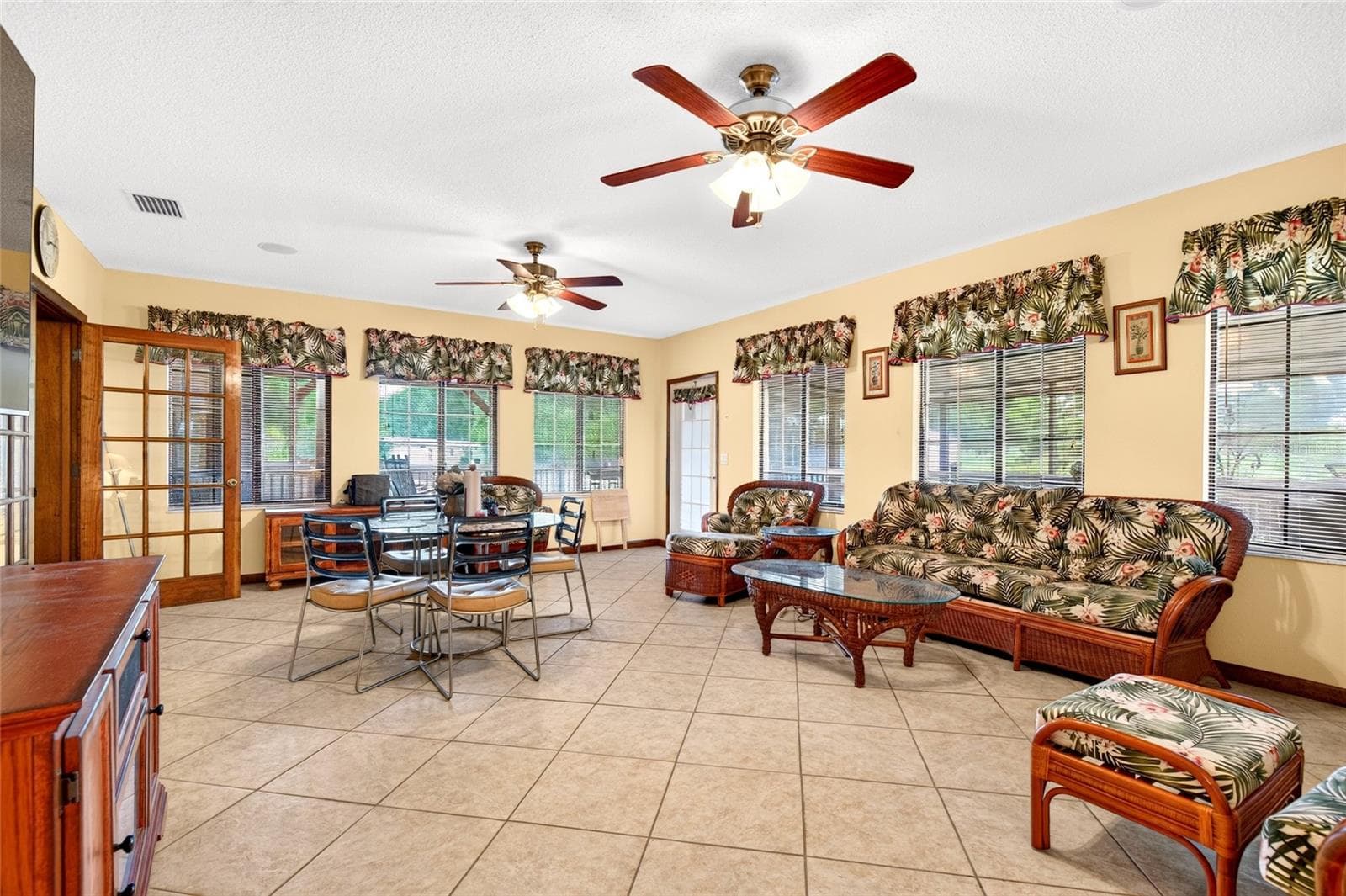 Single Family Residence at 4711 COUNTY ROAD 134, WILDWOOD, photo 38 of 53