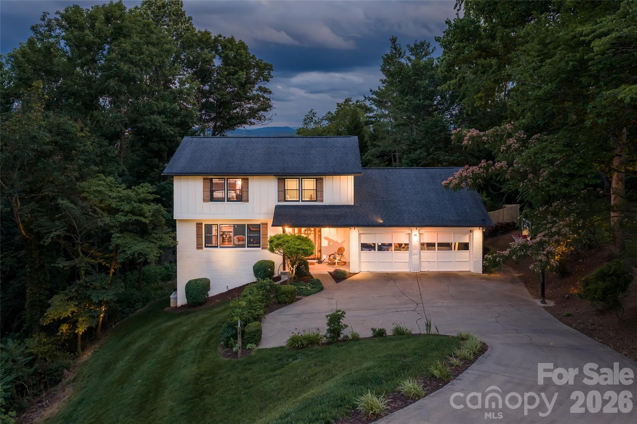 Single Family Residence at Asheville, photo 3 of 46