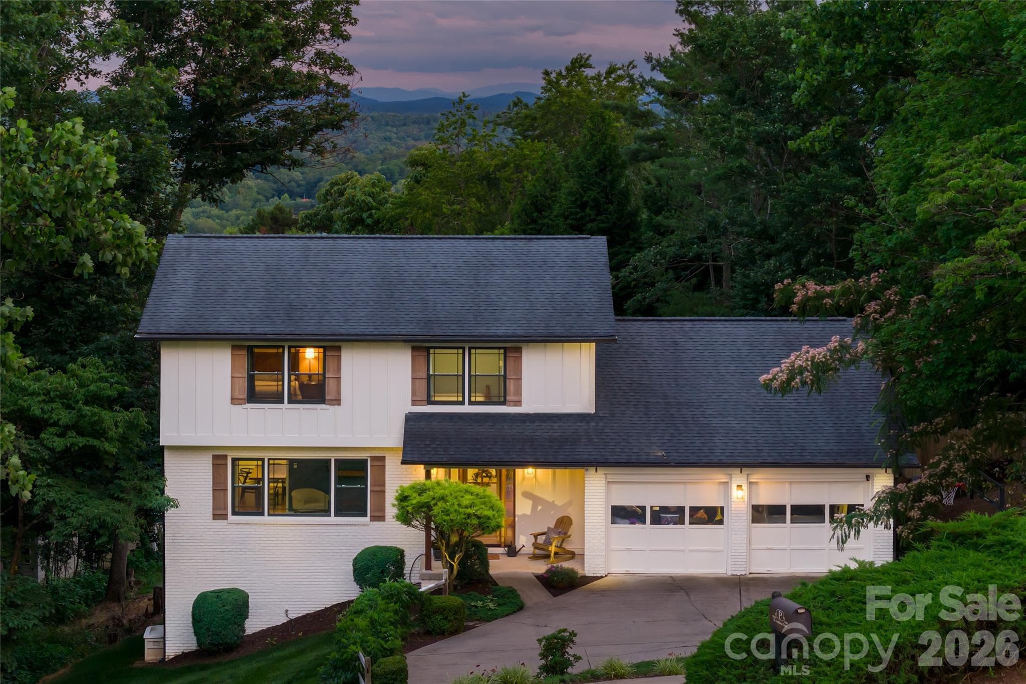 Single Family Residence at Asheville, photo 4 of 46