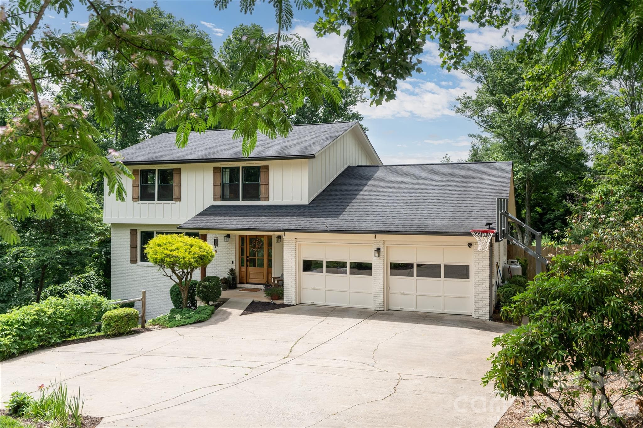 Single Family Residence at 24 Audubon Drive, Asheville, photo 45 of 46