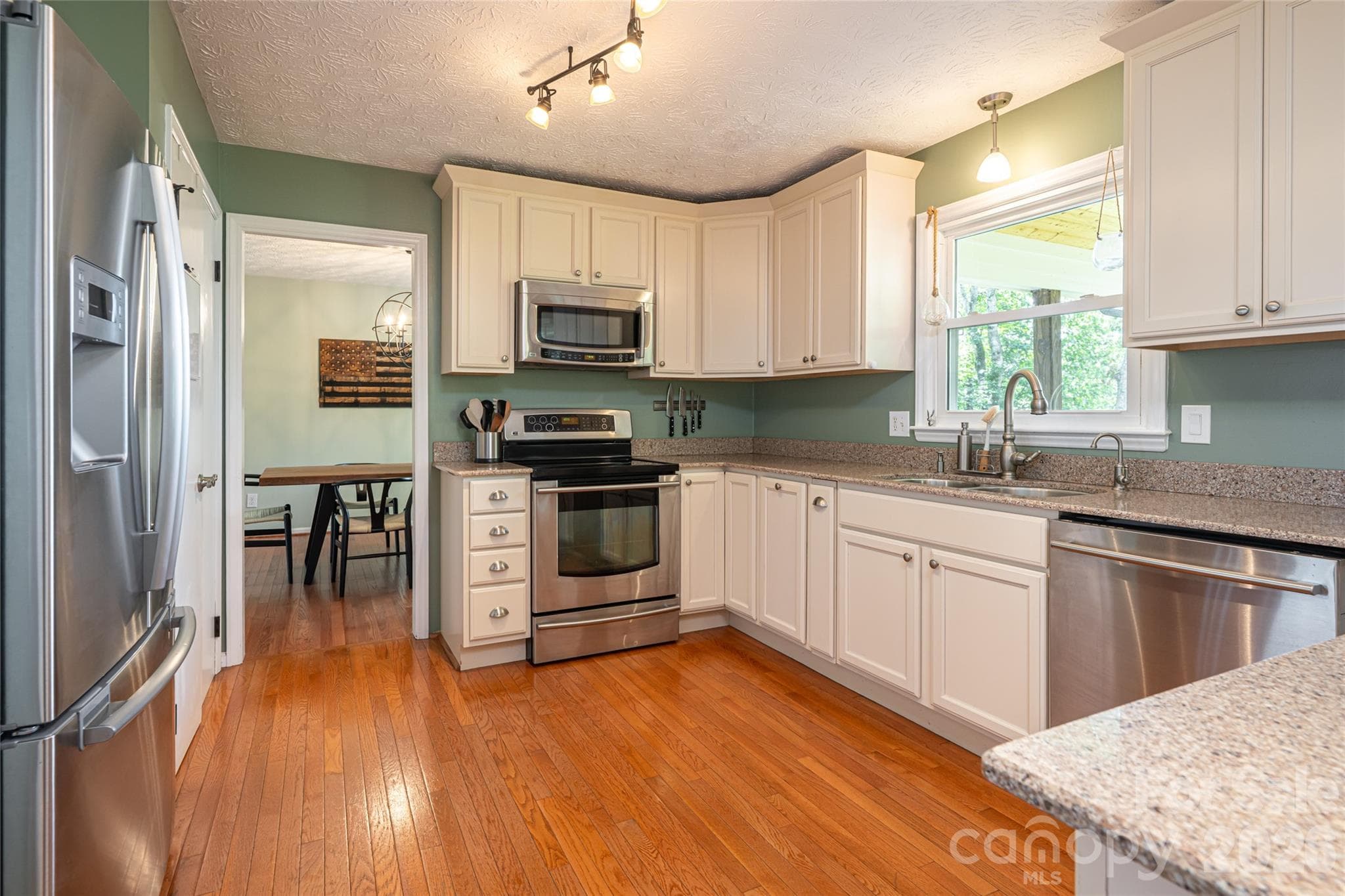 Single Family Residence at 24 Audubon Drive, Asheville, photo 14 of 46