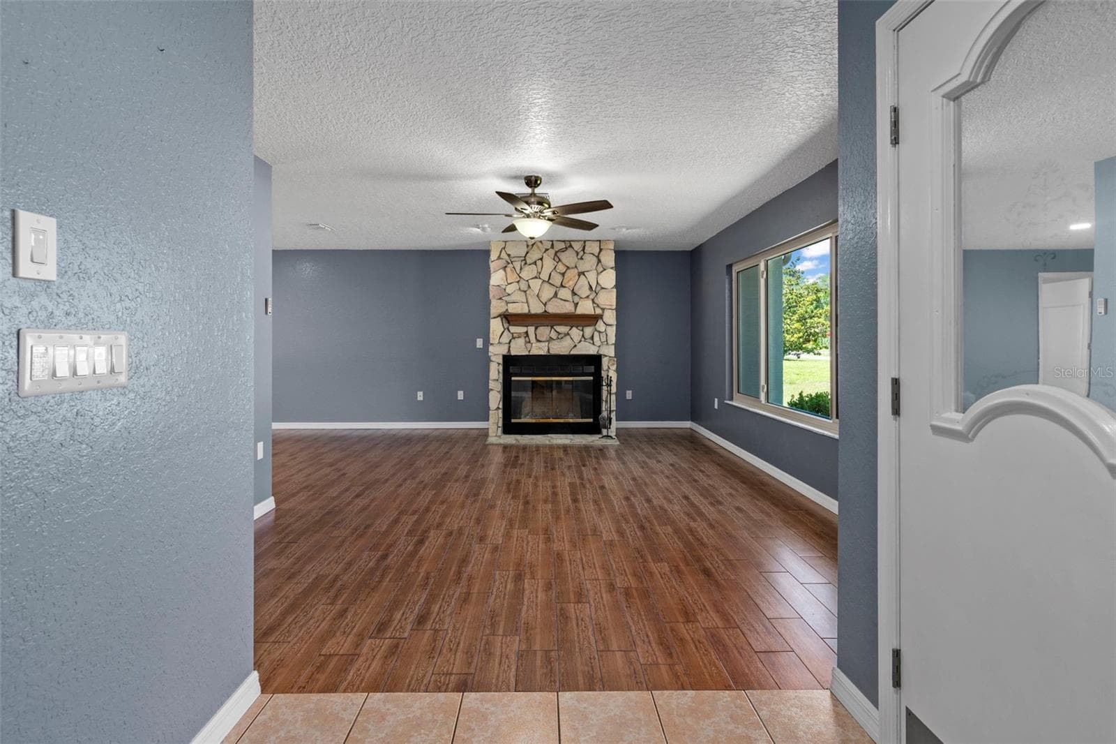 Single Family Residence at 7376 SKYLARK DR, SPRING HILL, photo 8 of 58