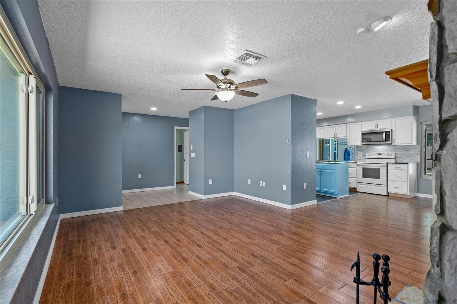 Single Family Residence at 7376 SKYLARK DR, SPRING HILL, photo 14 of 58