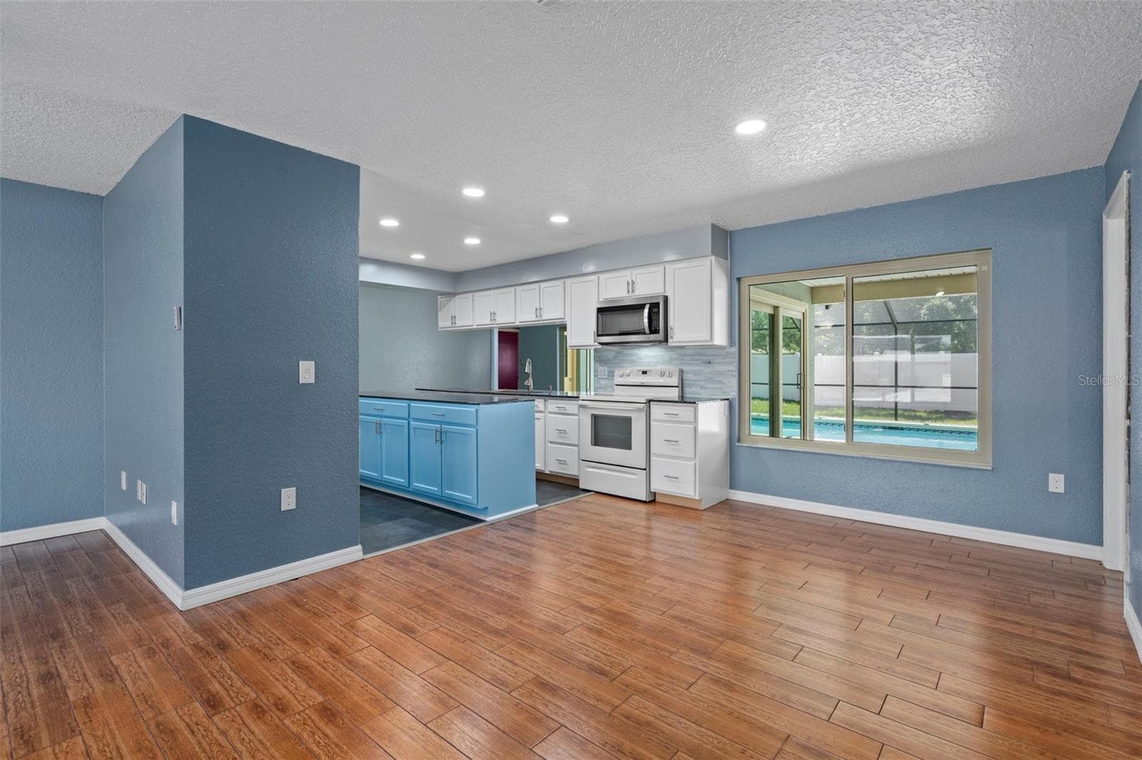 Single Family Residence at 7376 SKYLARK DR, SPRING HILL, photo 16 of 58