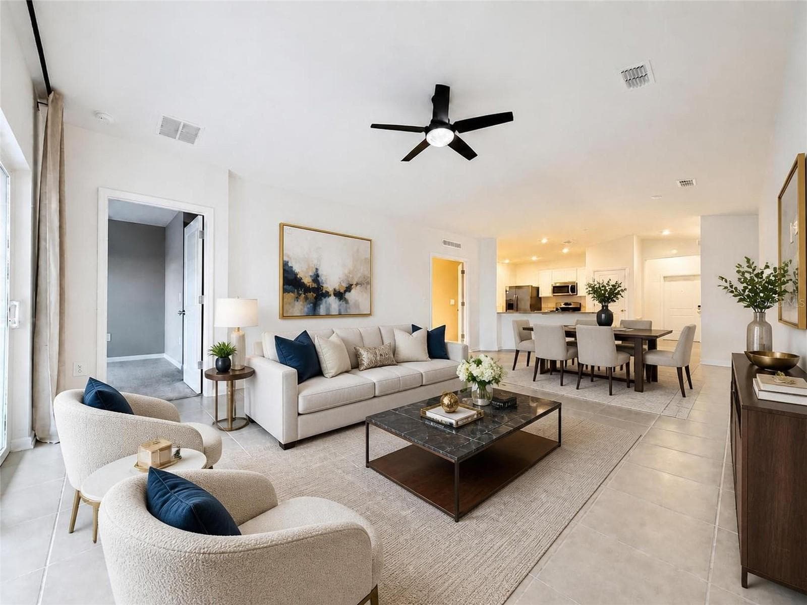 Family Room - 187 PUMA LOOP, GROVELAND