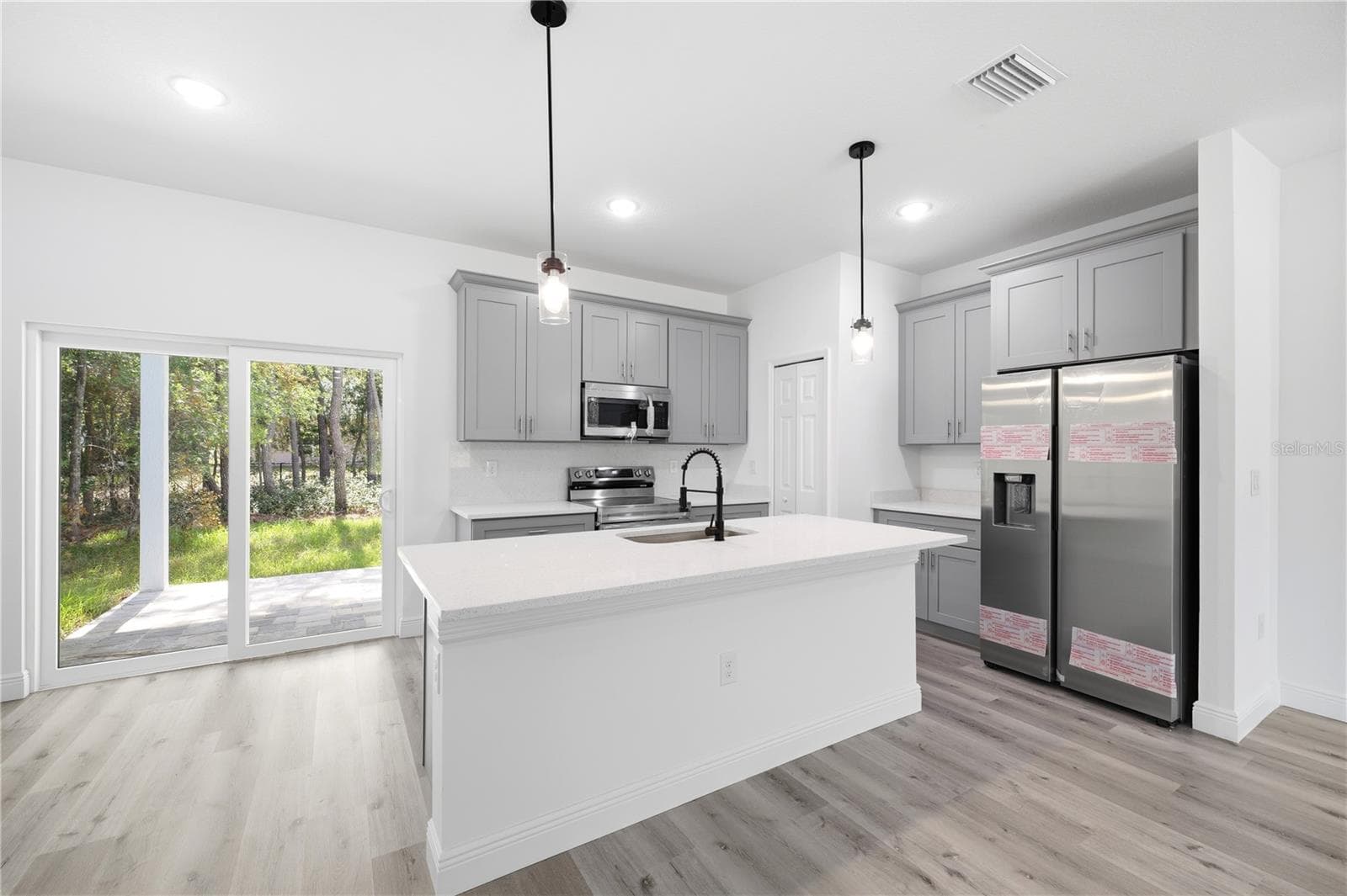 Single Family Residence at 7605 N SANTOS DR, CITRUS SPRINGS, photo 12 of 25