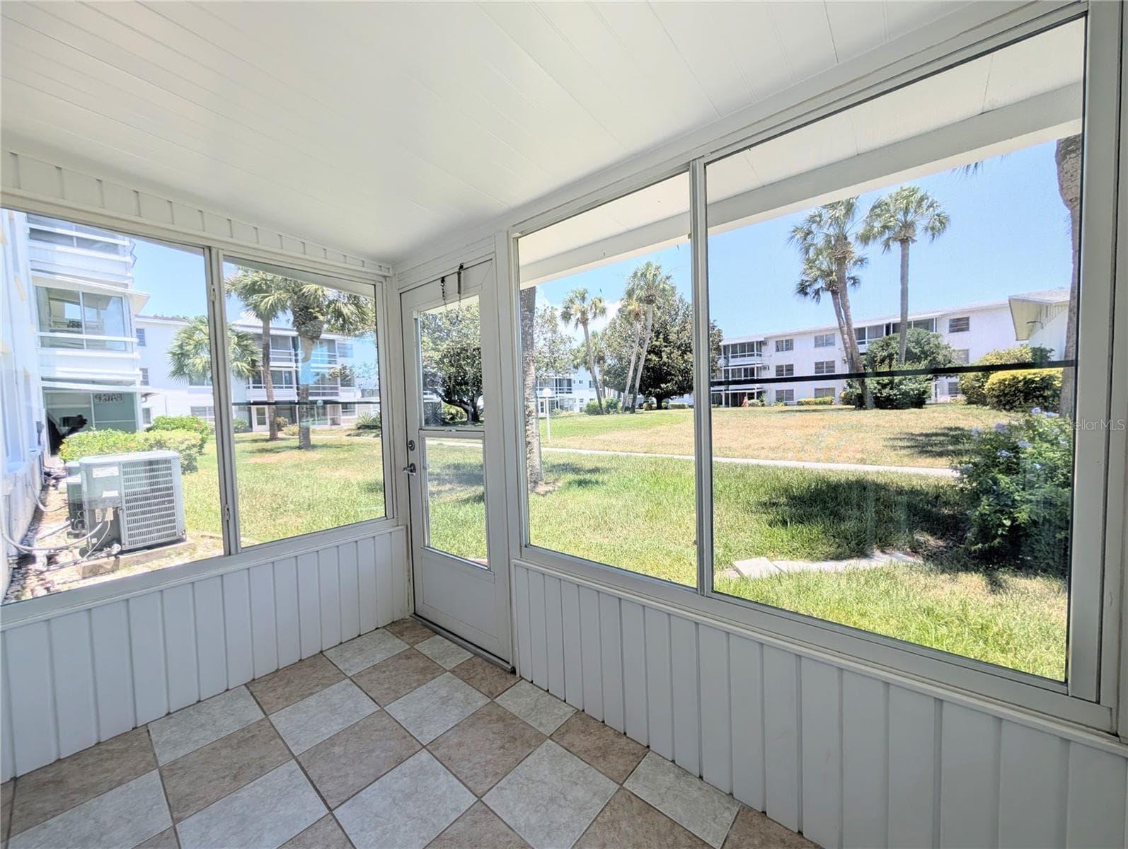Condominium at 2008 CANAL DR #M3, BRADENTON, photo 28 of 47