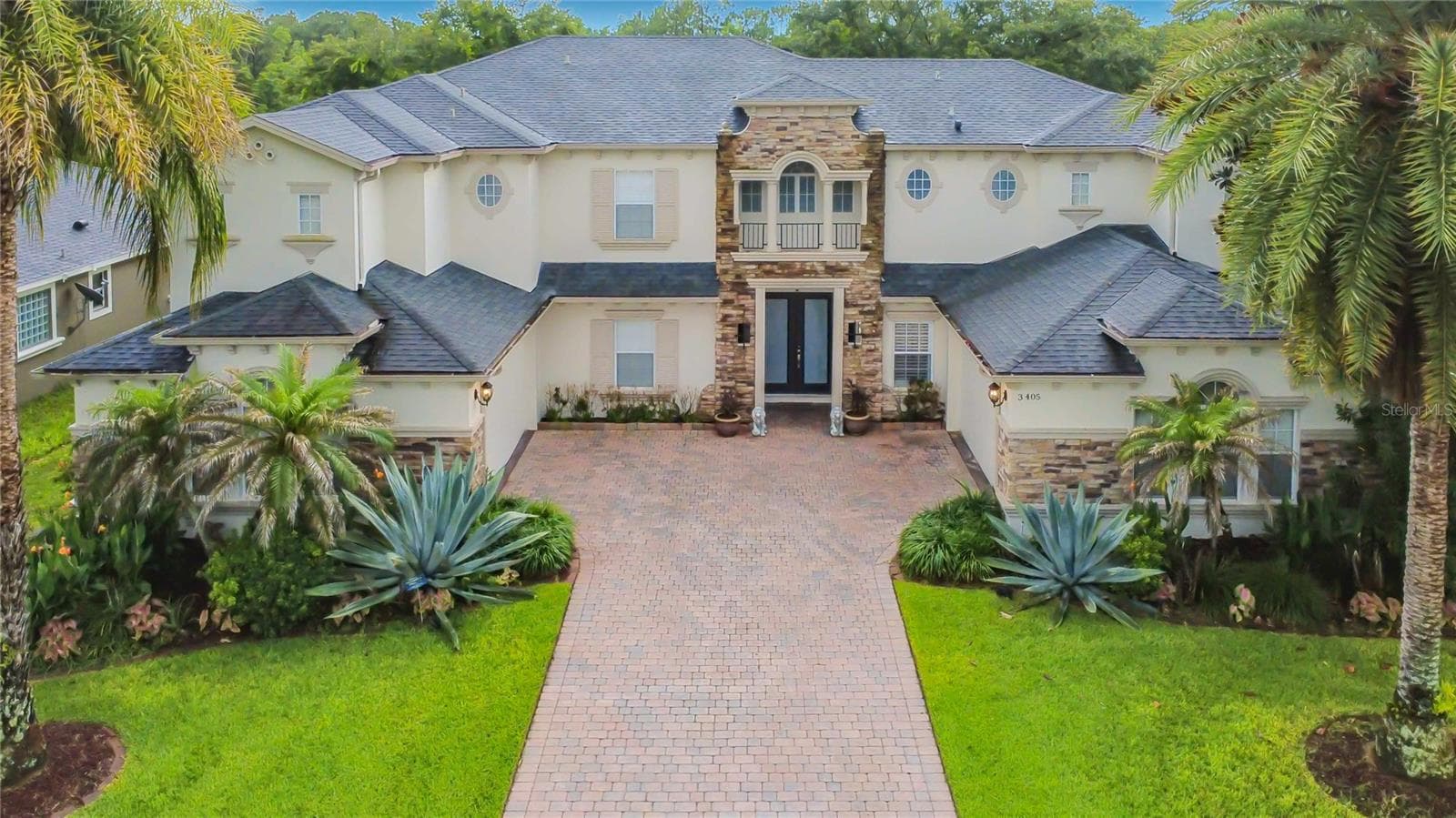 3405 HEIRLOOM ROSE PL