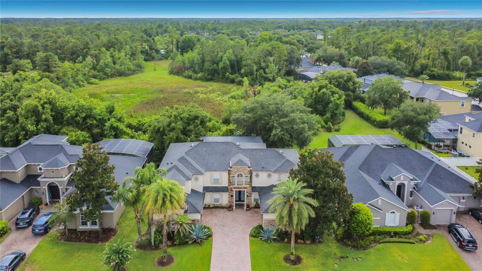 Beautiful and spacious home in The Sanctuary in Oviedo. - 3405 HEIRLOOM ROSE PL, OVIEDO