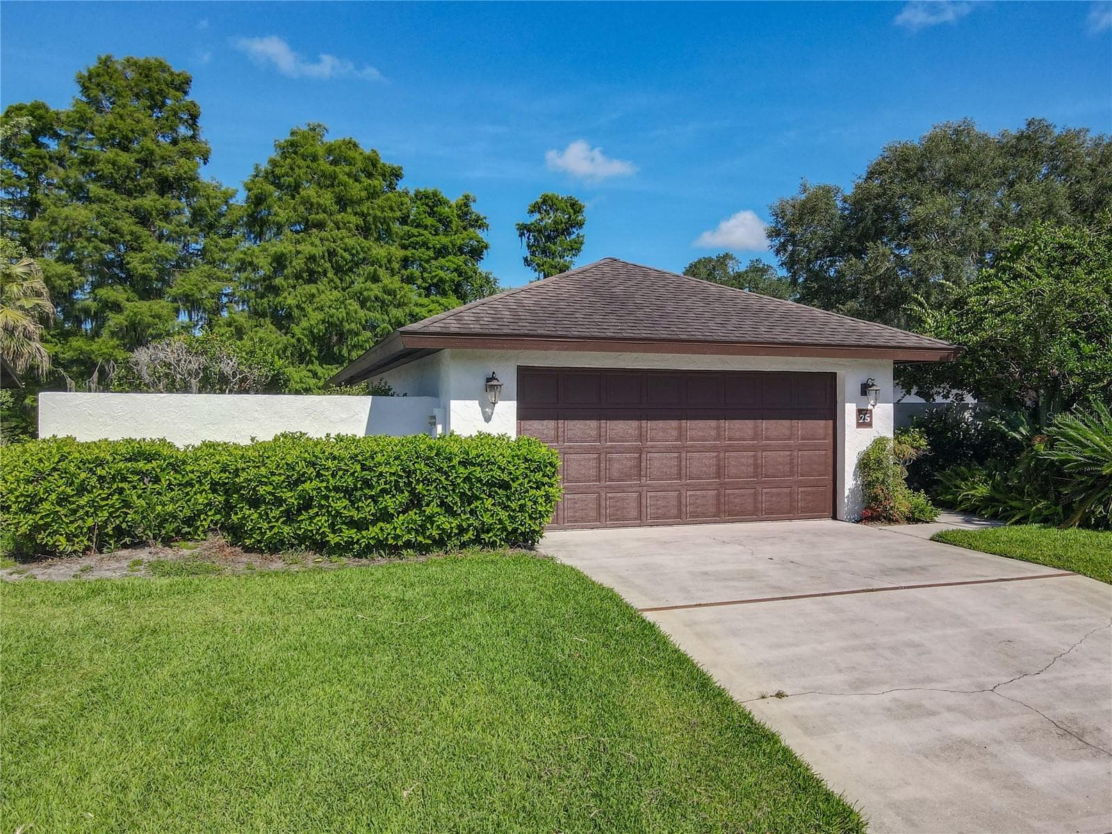 Single Family Residence at 25 HUNTLEY CT, HAINES CITY, photo 3 of 65