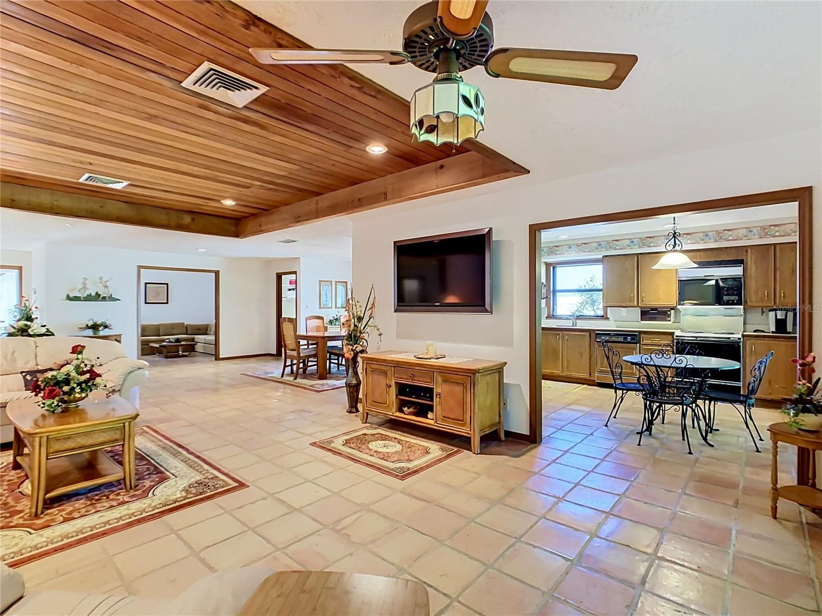 Single Family Residence at 25 HUNTLEY CT, HAINES CITY, photo 21 of 65