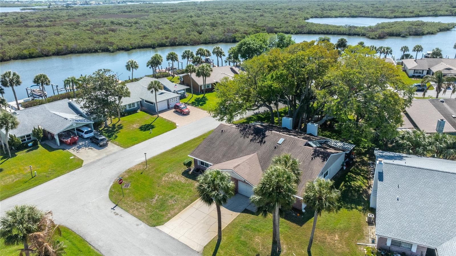 Half Duplex at 1400 PORTOBELLO DR, PORT ORANGE, photo 2 of 55
