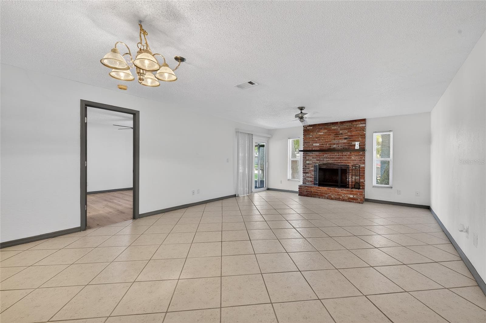 Half Duplex at 1400 PORTOBELLO DR, PORT ORANGE, photo 18 of 55