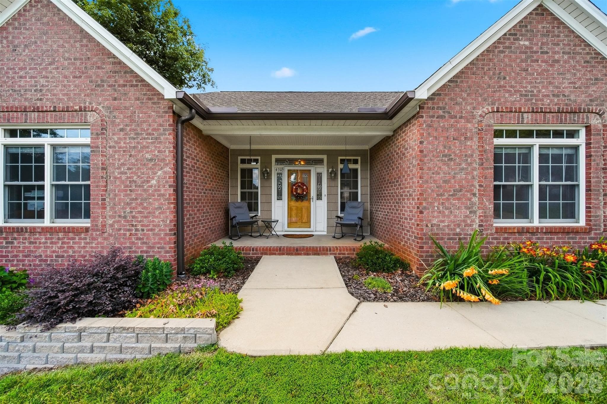 Single Family Residence at Hickory, photo 2 of 43