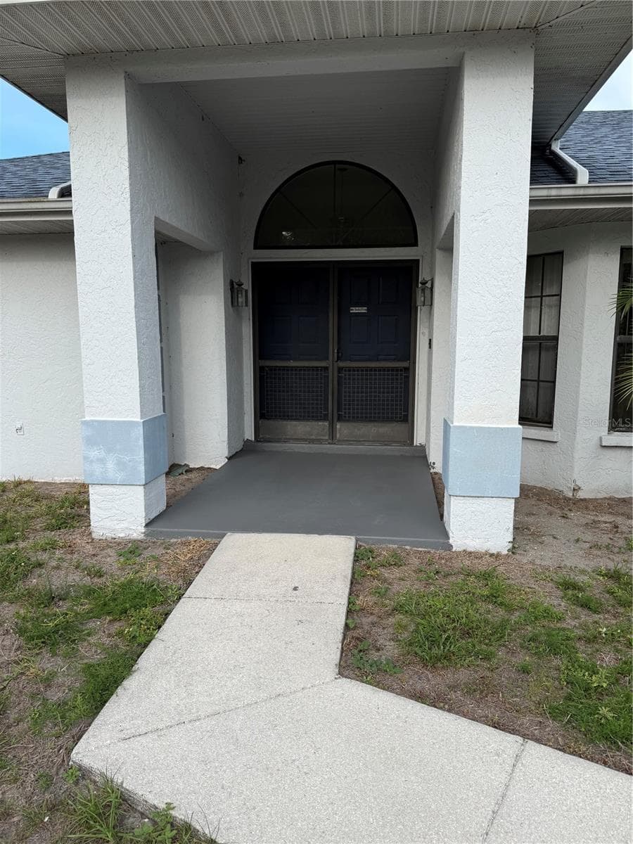 Single Family Residence at 4675 32ND CT E, BRADENTON, photo 2 of 44