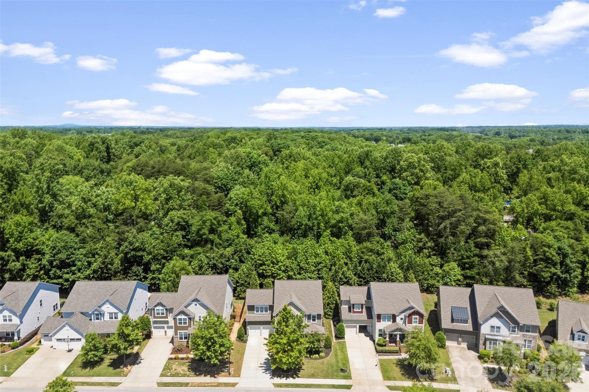 Single Family Residence at 2028 Brightflower Lane, York, photo 40 of 48