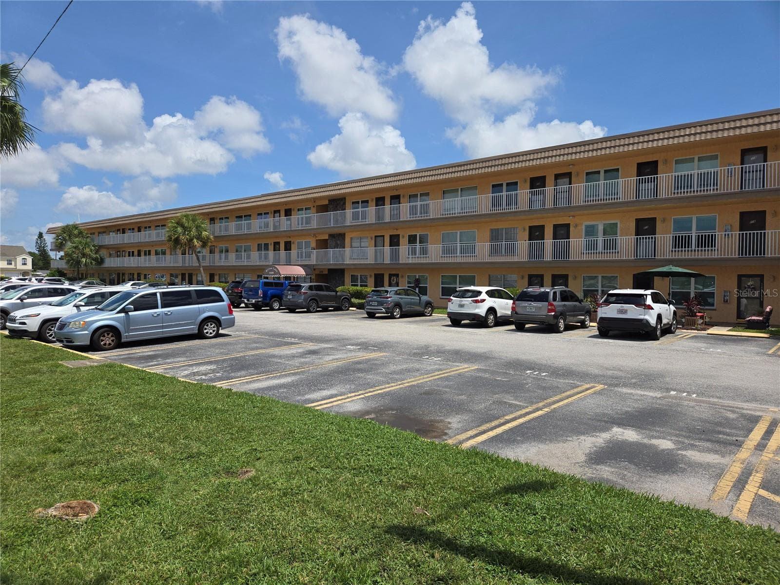 6400 46TH AVE N #305