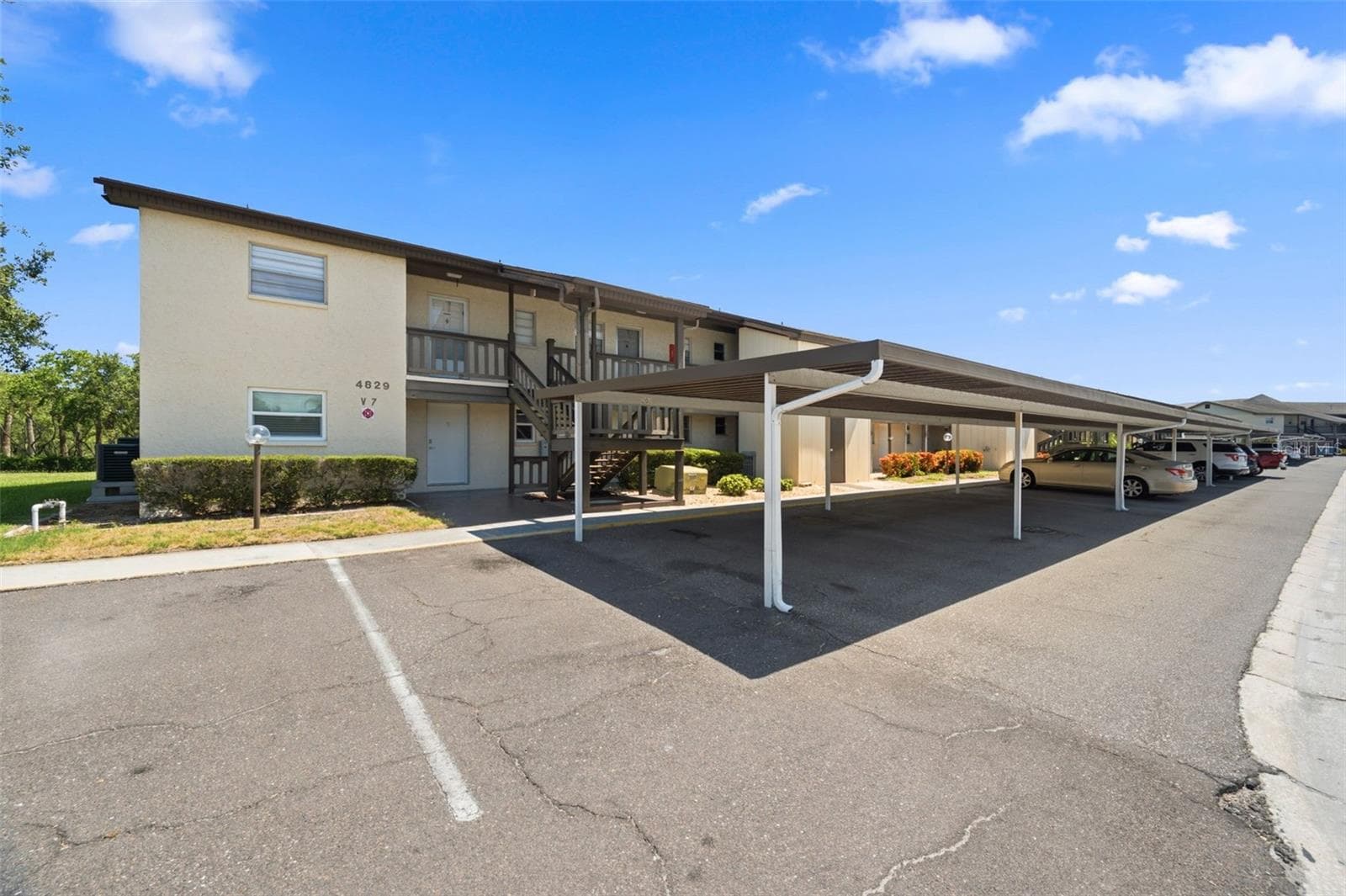 4829 ONYX LN #102