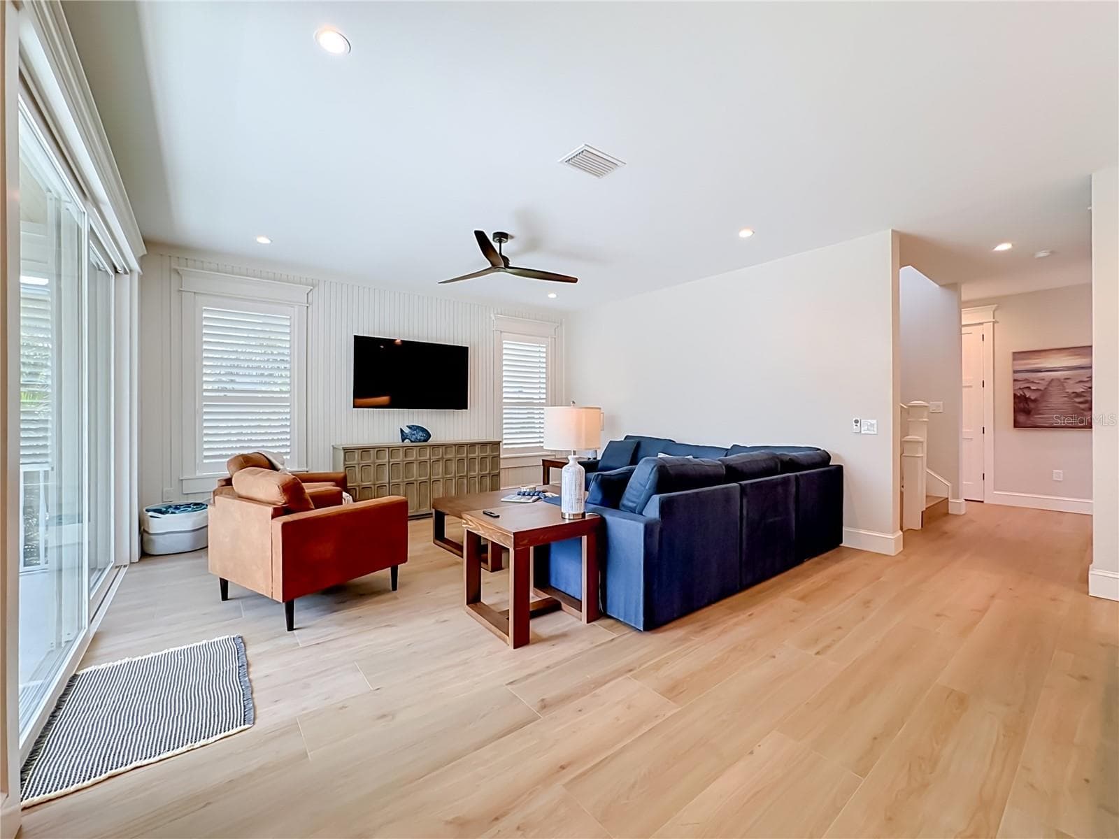 Single Family Residence at 2918 GULF DR, HOLMES BEACH, photo 8 of 92