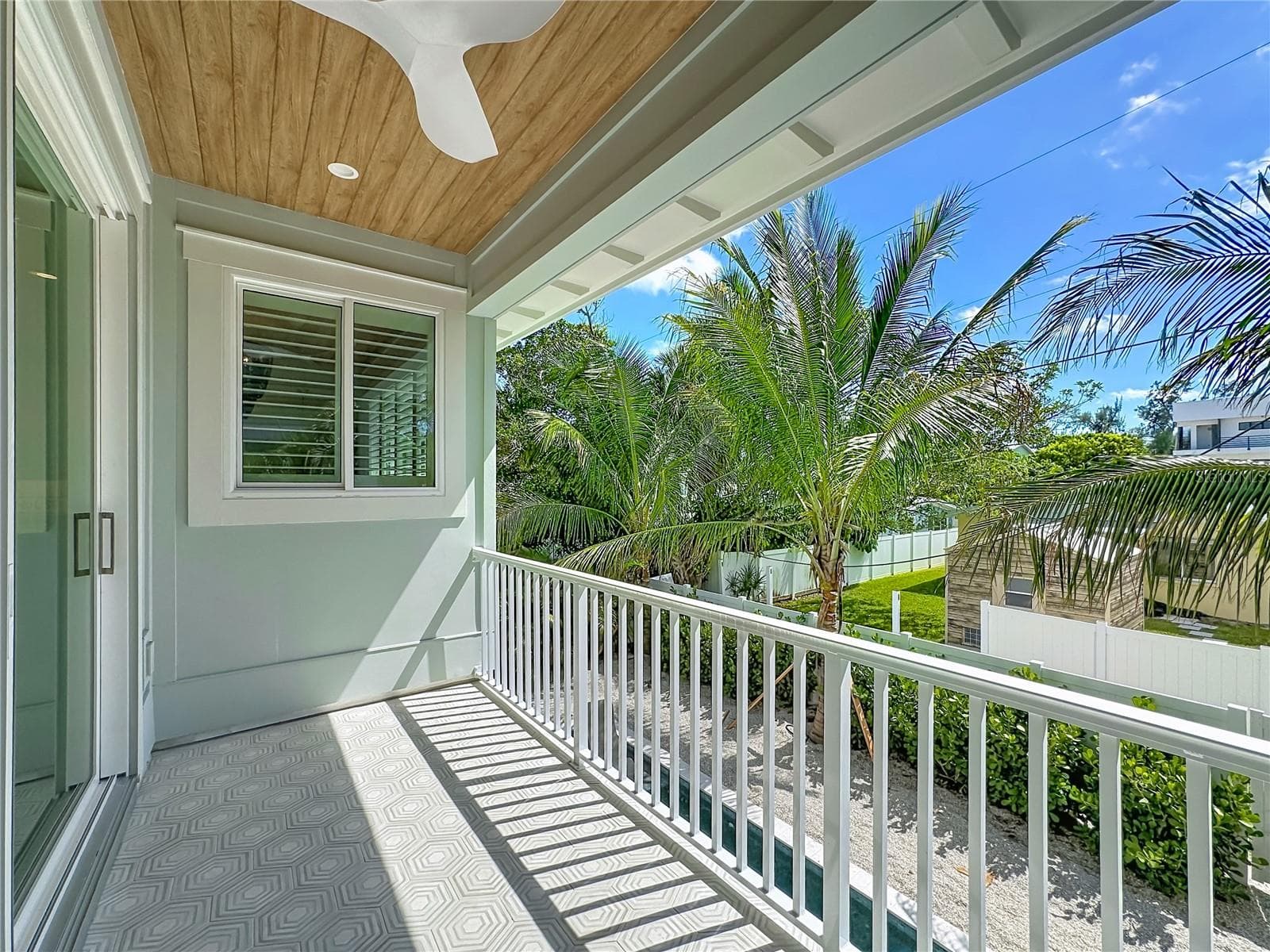 Single Family Residence at 2918 GULF DR, HOLMES BEACH, photo 56 of 92