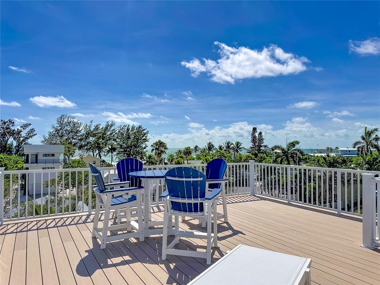 Single Family Residence at 2918 GULF DR, HOLMES BEACH, photo 63 of 92