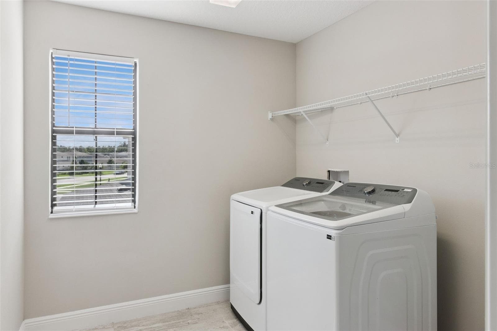 Single Family Residence at 14825 PADDOCK POND AVE, LITHIA, photo 47 of 59
