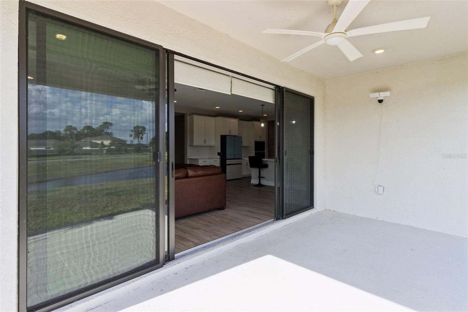 Single Family Residence at 14825 PADDOCK POND AVE, LITHIA, photo 48 of 59