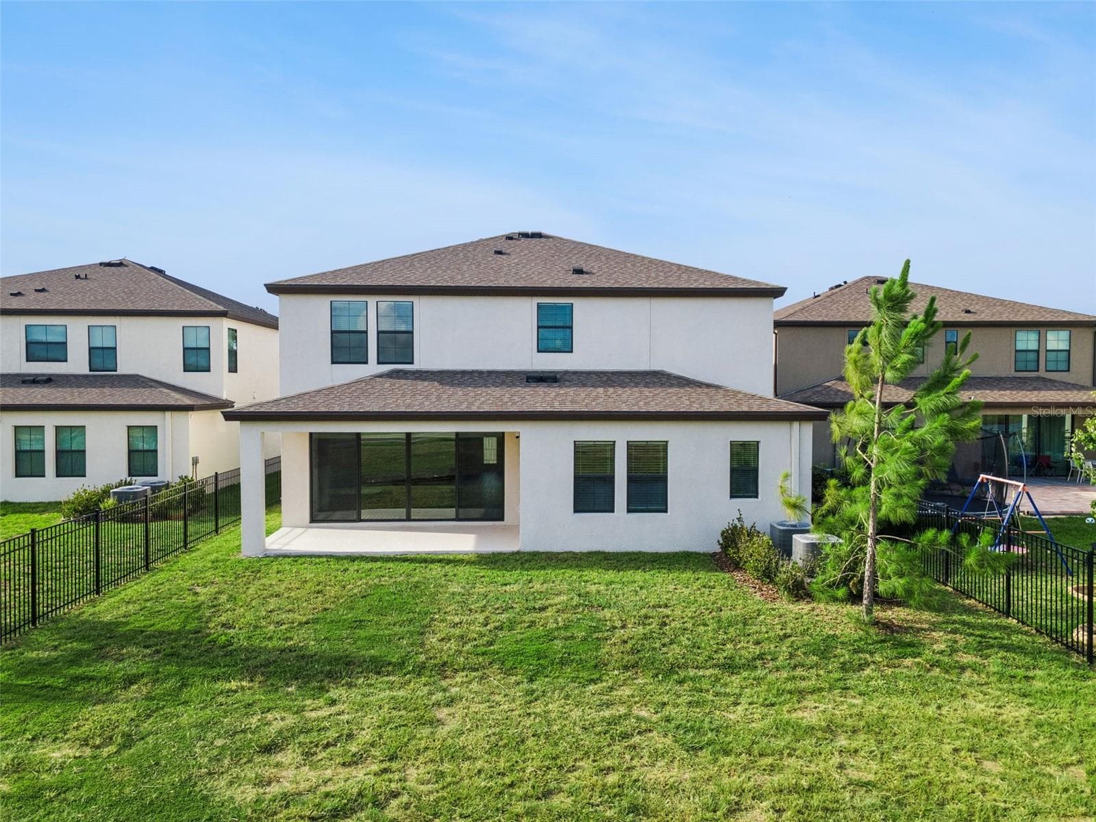 Single Family Residence at 14825 PADDOCK POND AVE, LITHIA, photo 51 of 59
