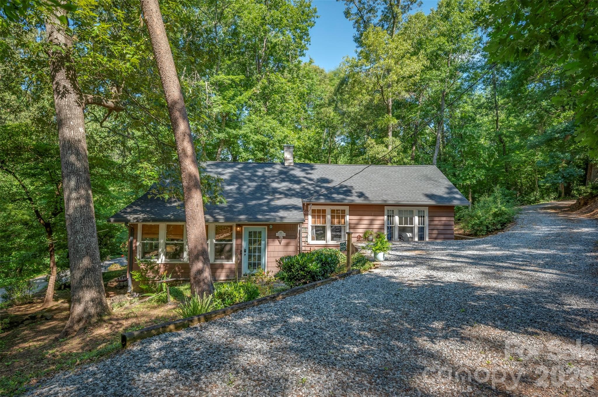 Single Family Residence at 415 E Lakeshore Drive, Landrum, photo 45 of 45