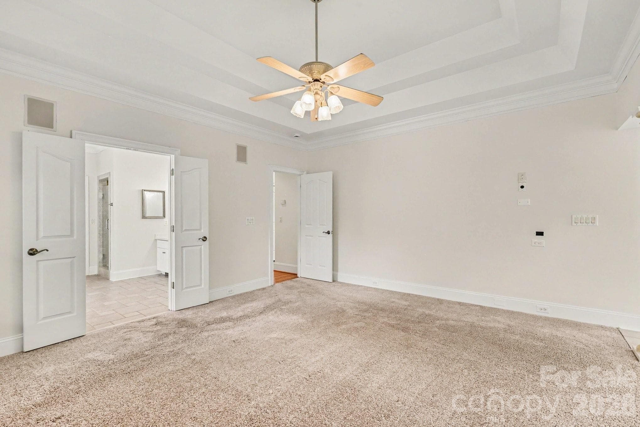 Single Family Residence at 12035 Olympic Club Drive, Charlotte, photo 10 of 20