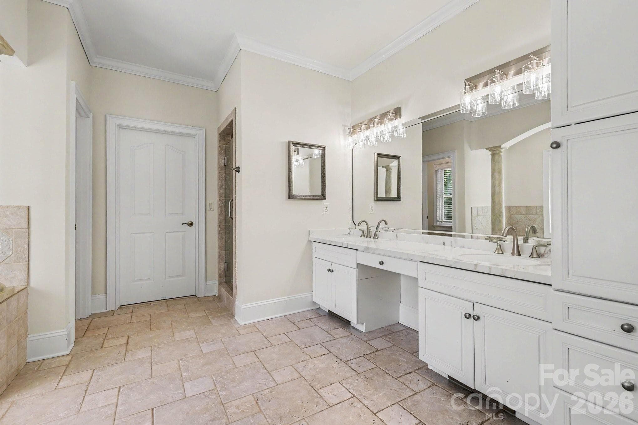 Single Family Residence at 12035 Olympic Club Drive, Charlotte, photo 11 of 20