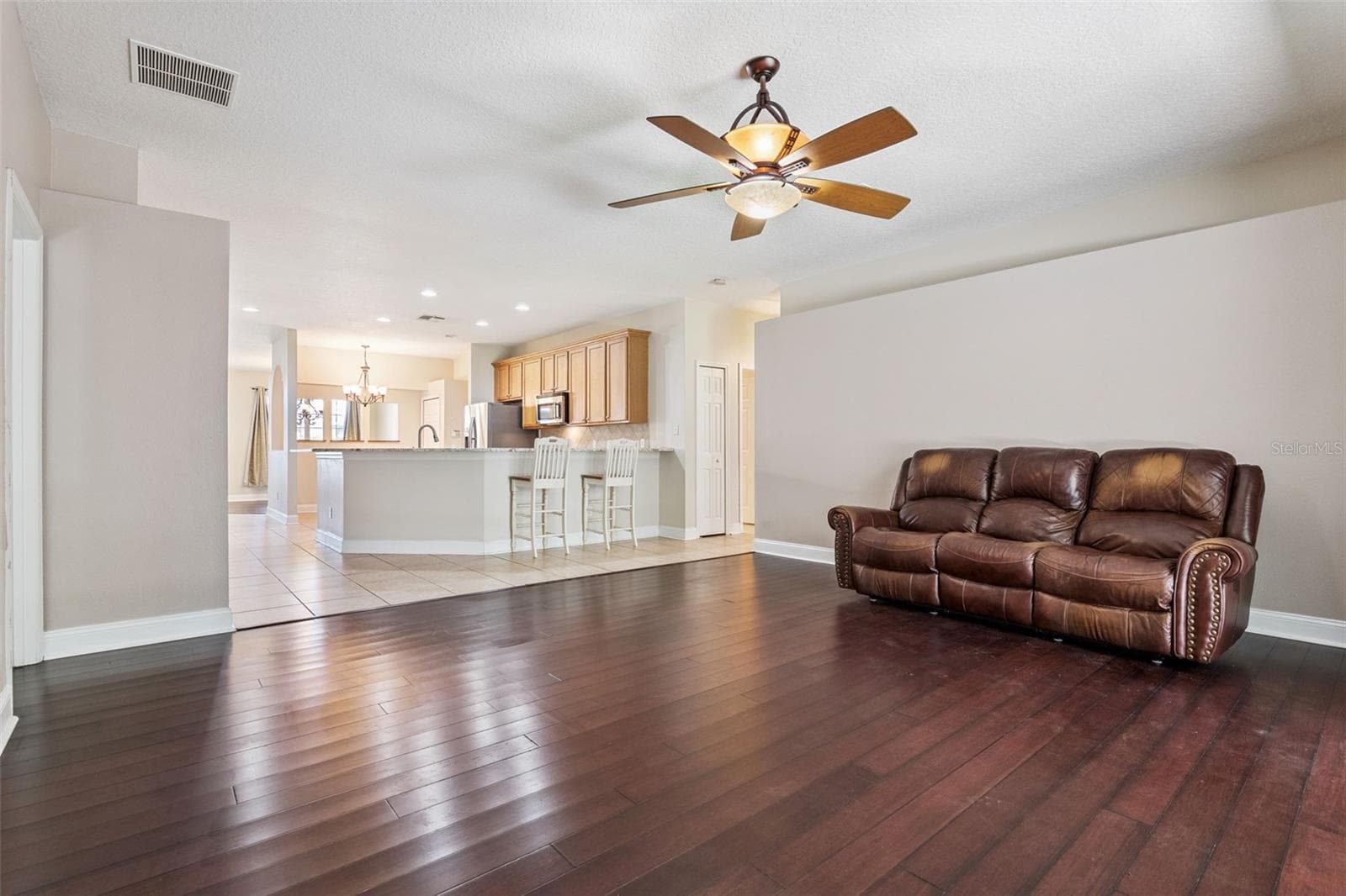 family room - 3193 TOHO CT, KISSIMMEE