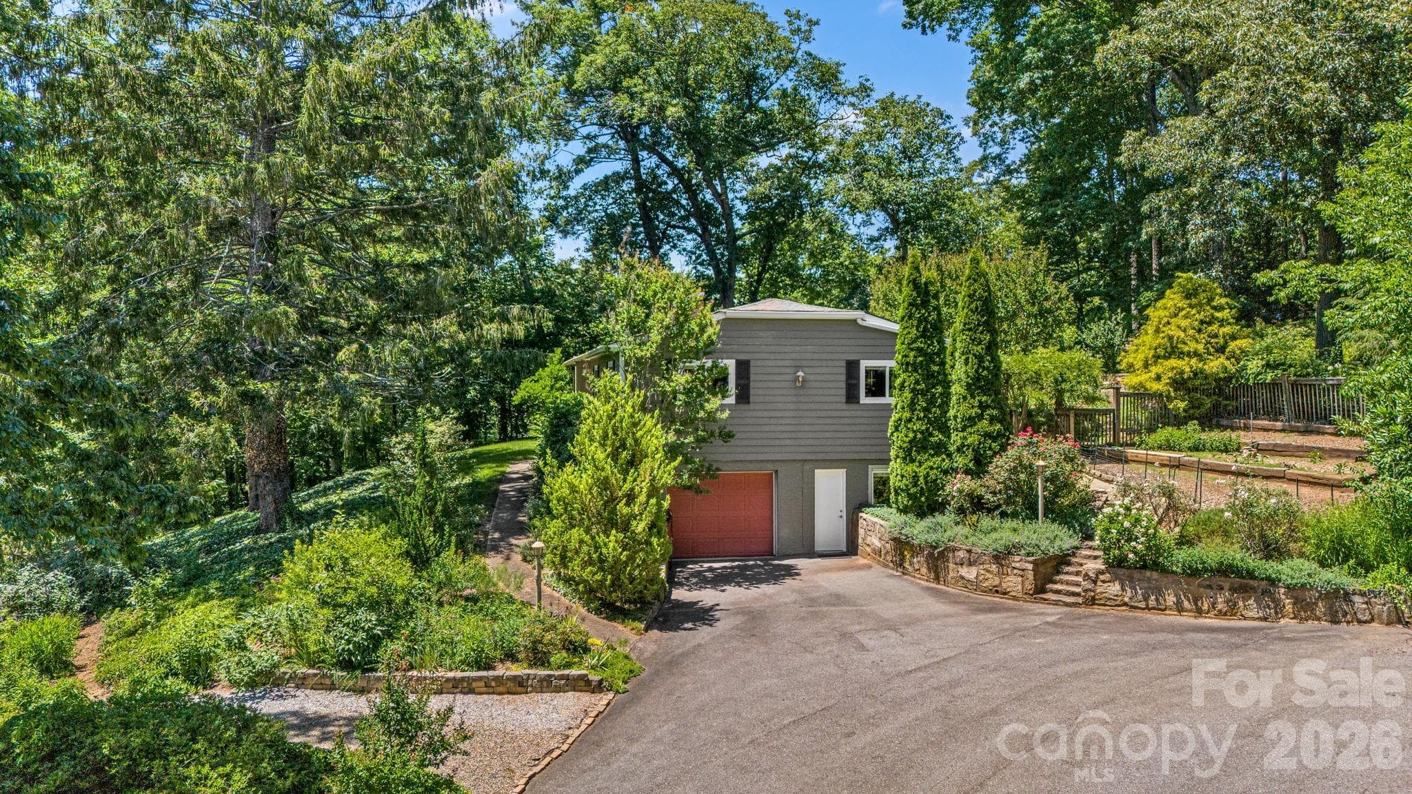 Single Family Residence at Asheville, photo 4 of 42