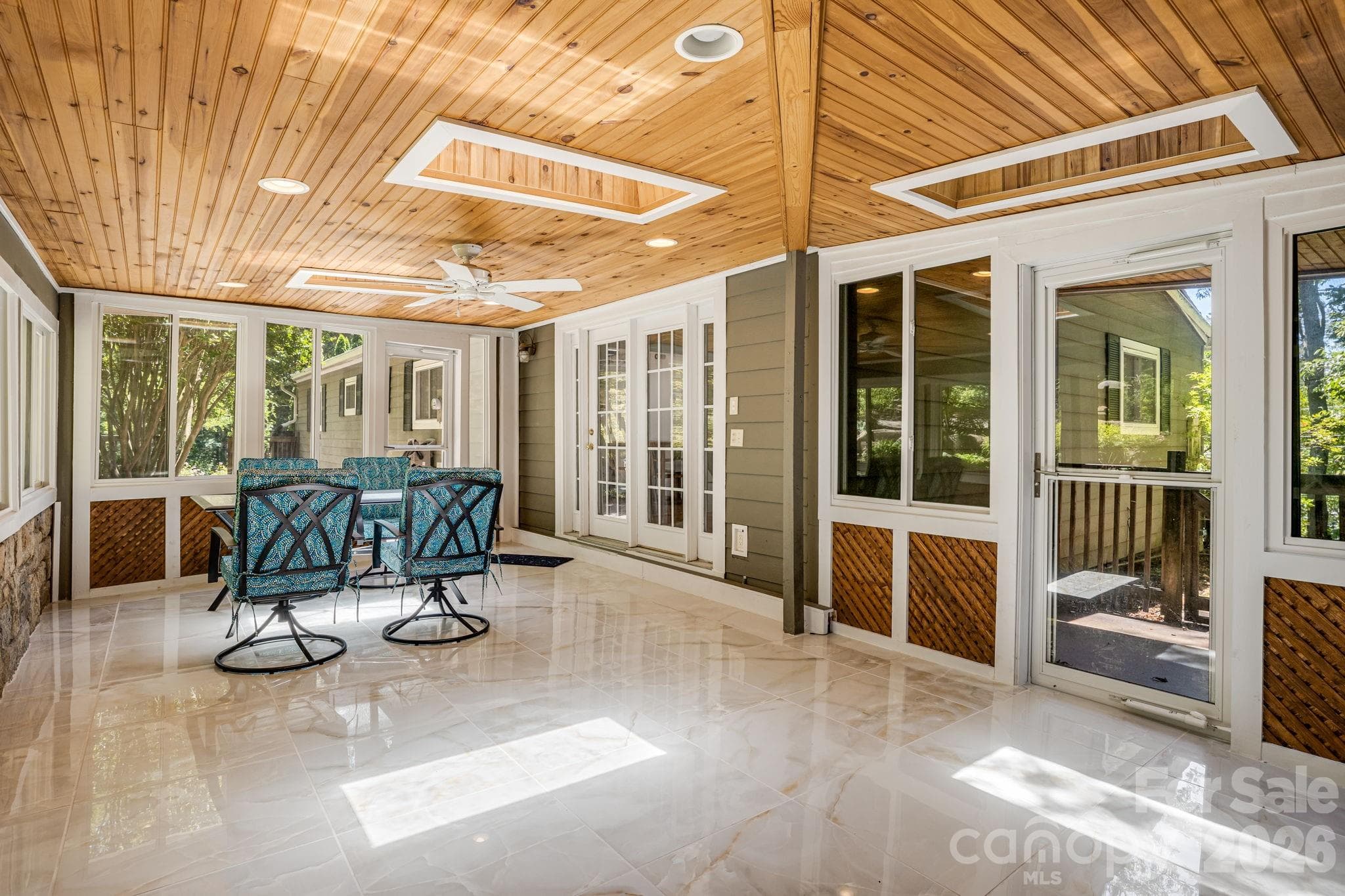 Single Family Residence at Asheville, photo 11 of 42