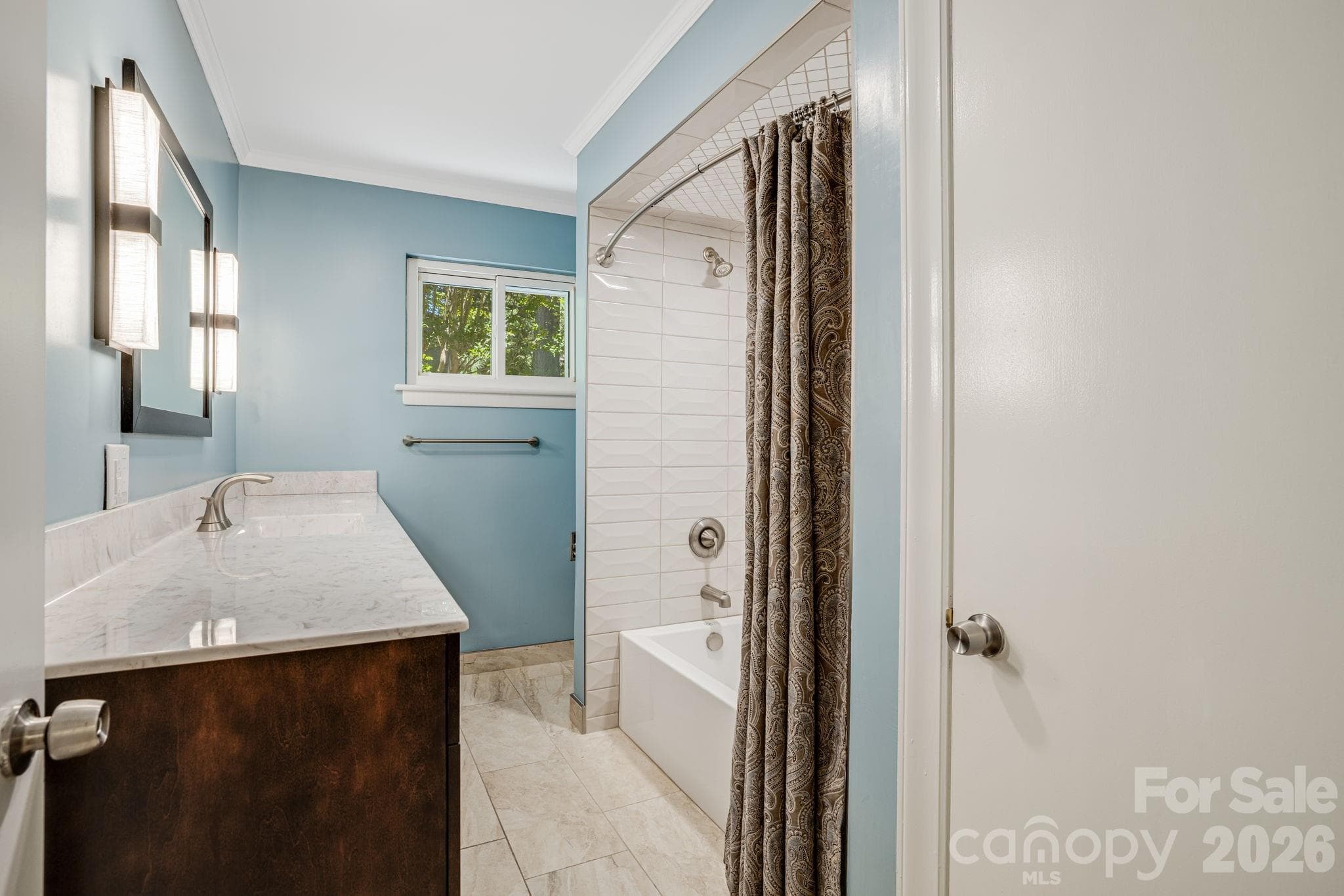 Single Family Residence at Asheville, photo 14 of 42