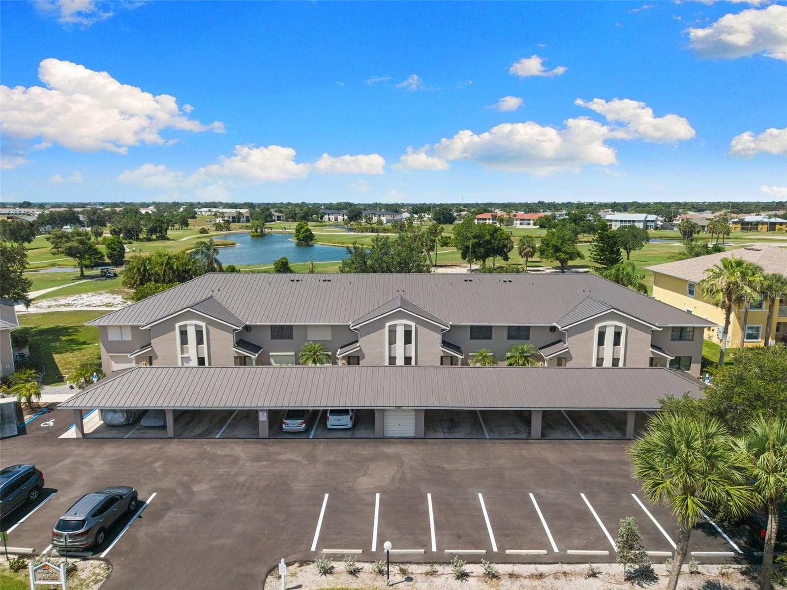 1335 SAXONY CIR #324