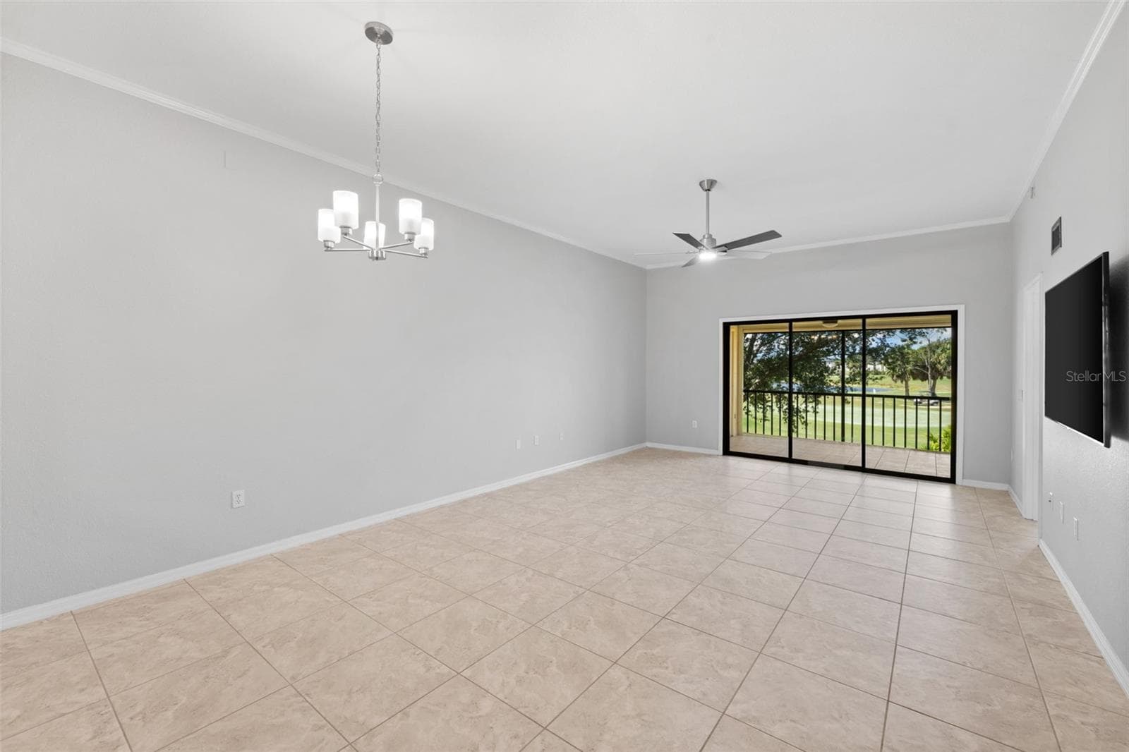 Condominium at 1335 SAXONY CIR #324, PUNTA GORDA, photo 10 of 39