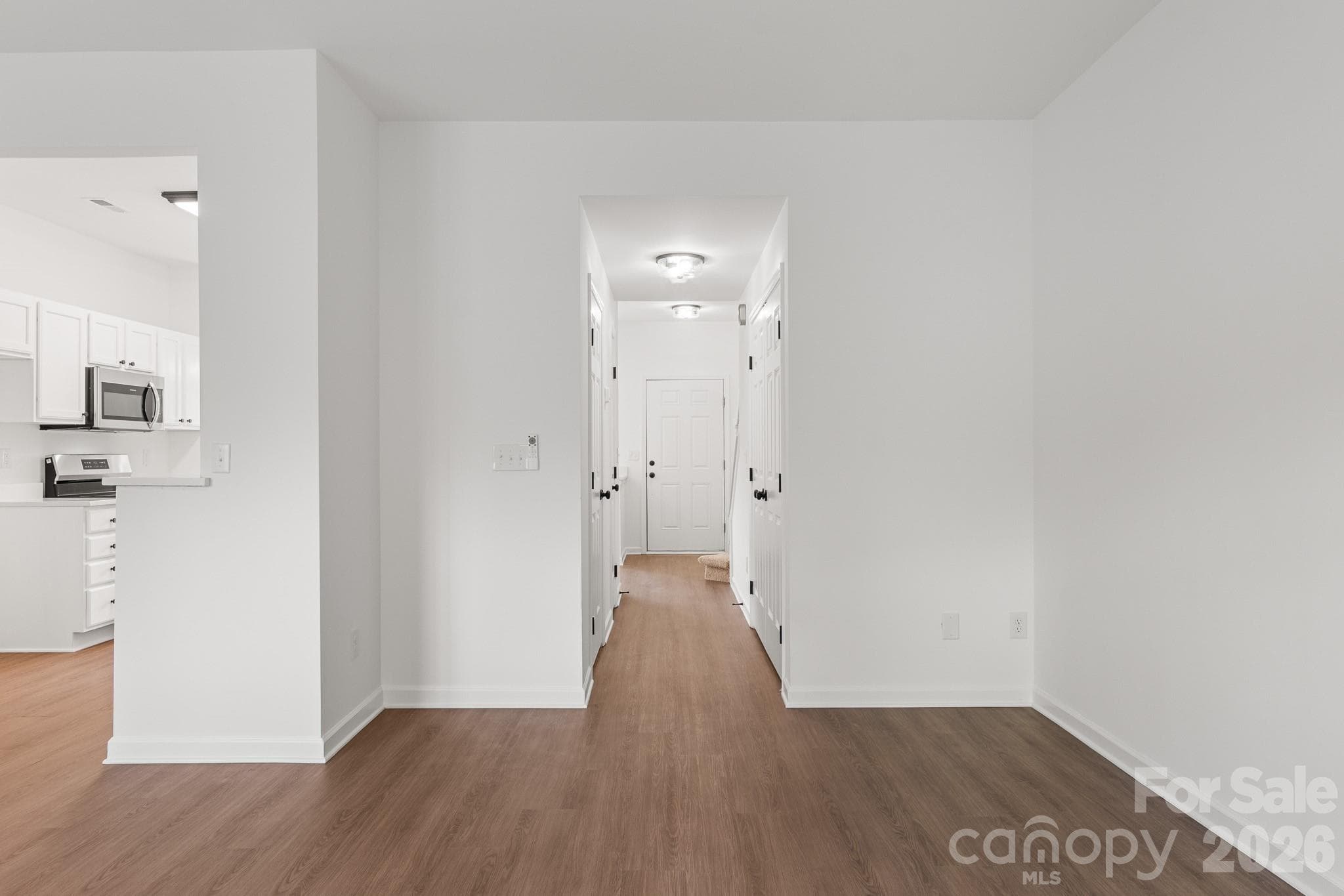 Townhouse at Charlotte, photo 2 of 33
