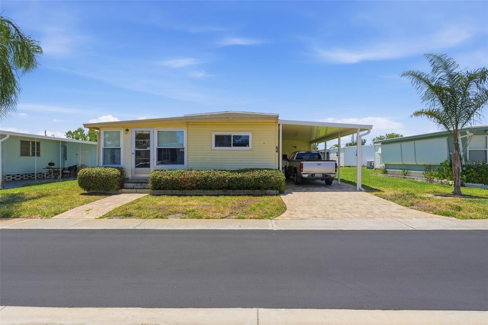 64 RACHEL DR