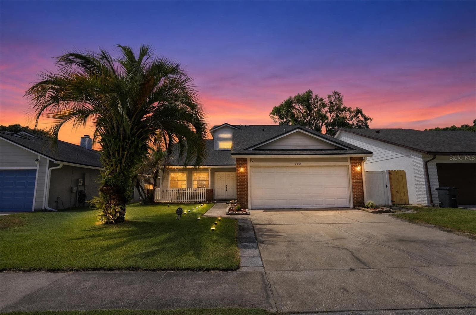 1564 LAWNDALE CIR