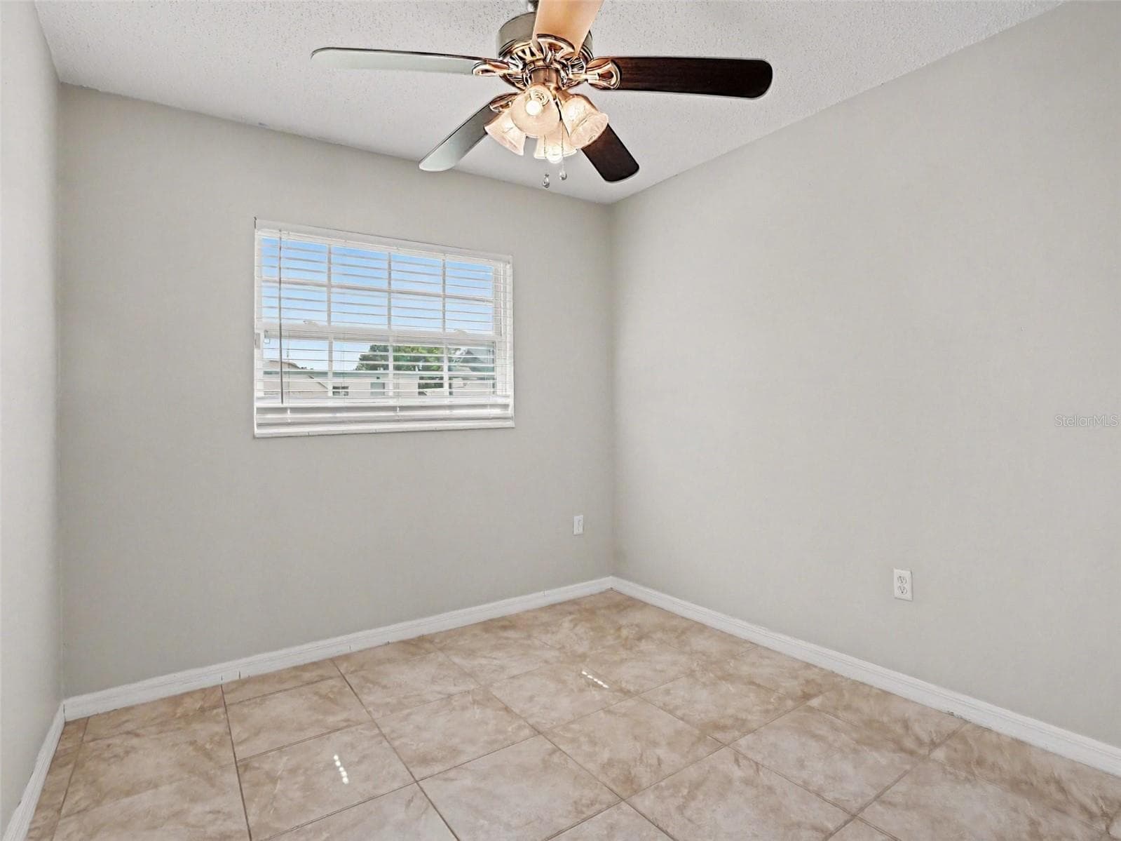 Single Family Residence at 3255 KELVINGTON DR, ORLANDO, photo 11 of 19