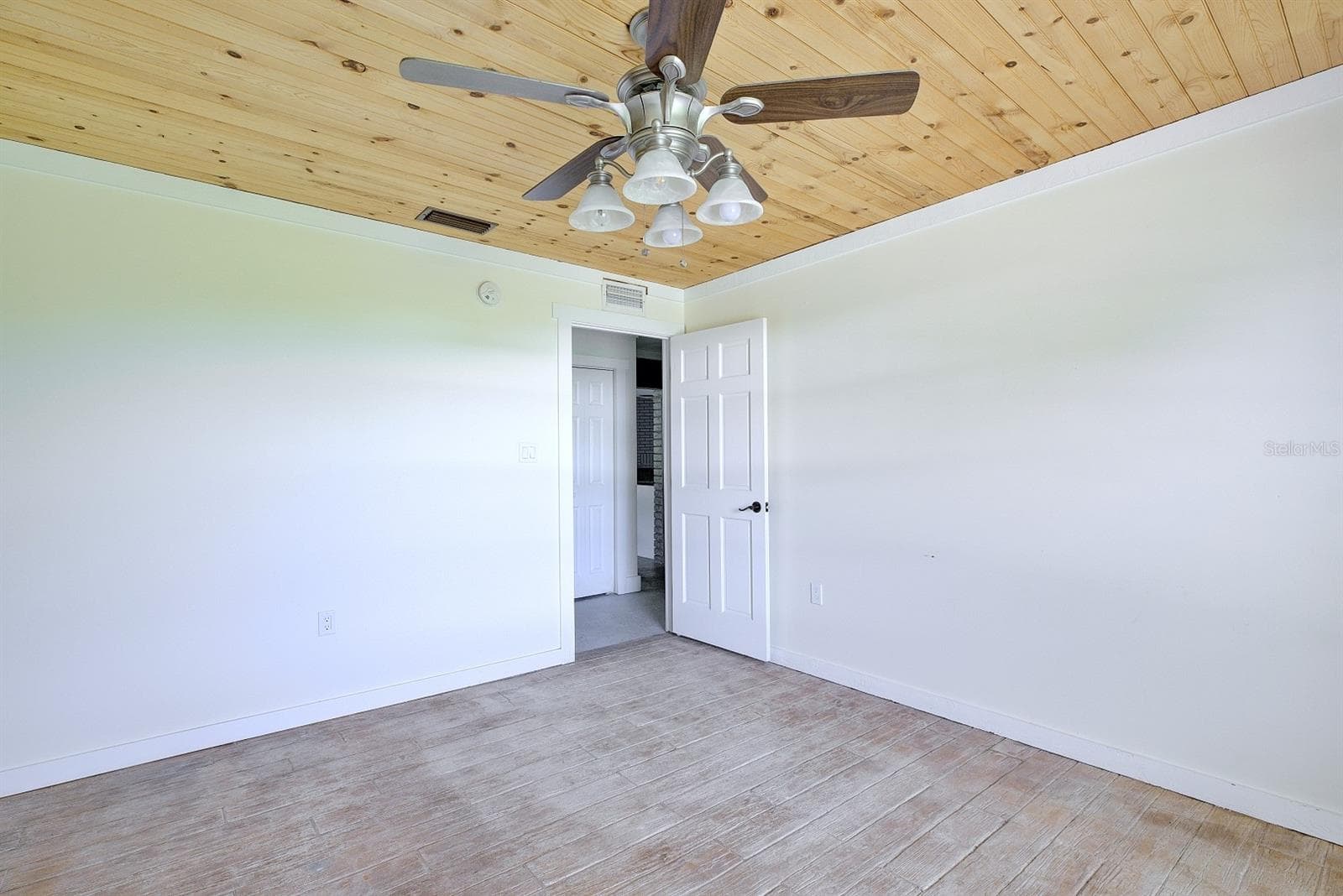 Single Family Residence at 110 GATES AVE, LAKE PLACID, photo 20 of 21