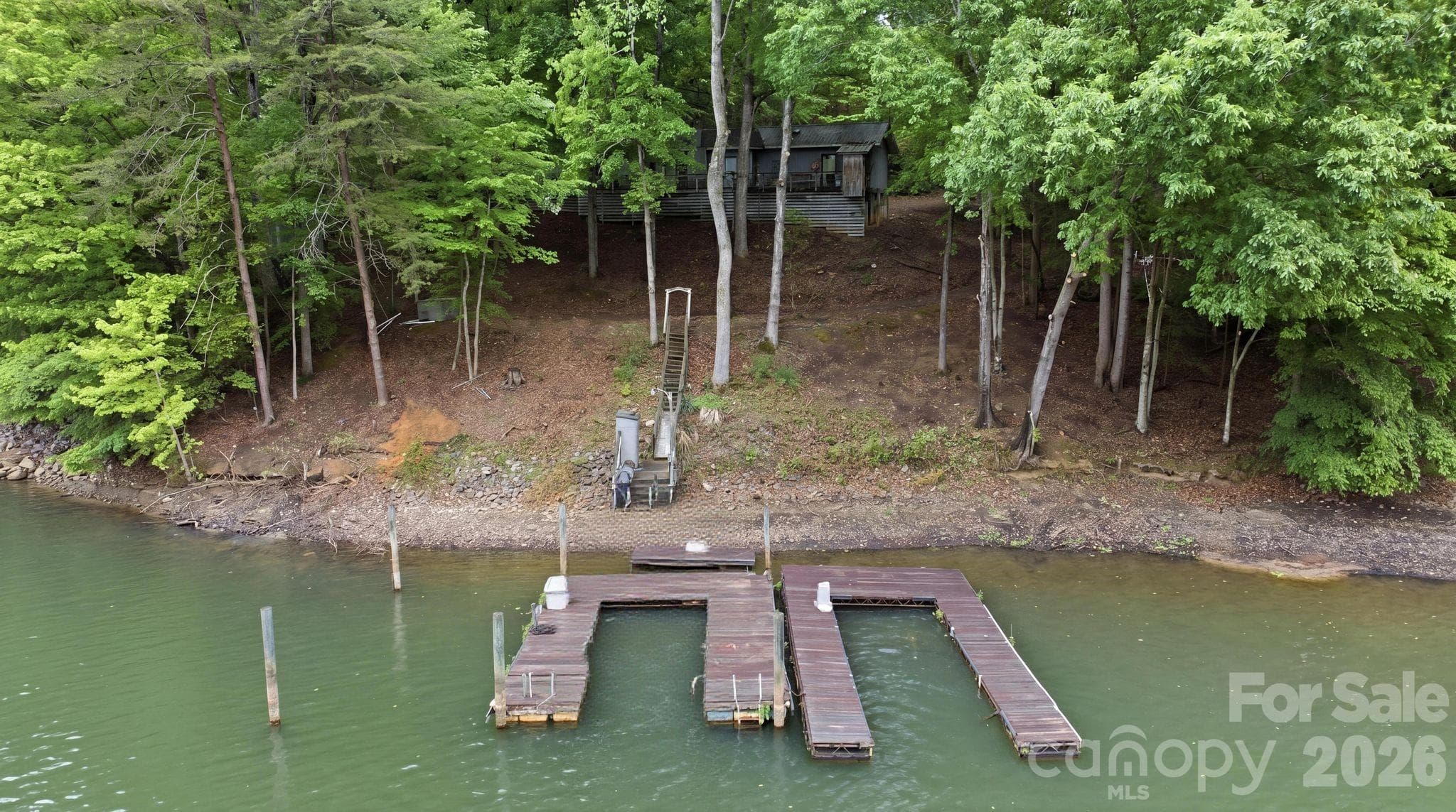 Single Family Residence at 142 Seekirk Drive, Troutman, photo 6 of 10